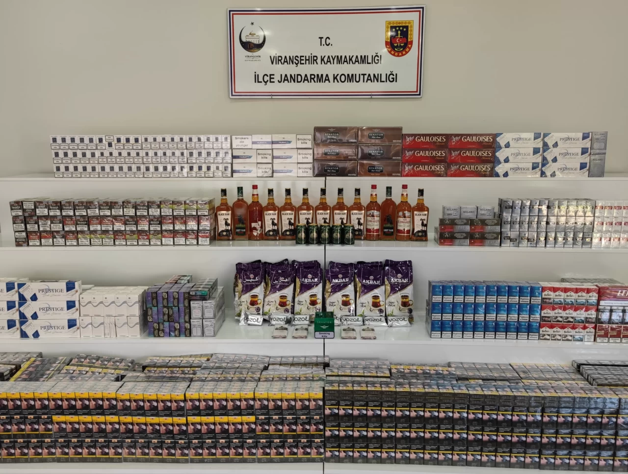 Şanlıurfa Viranşehir'de 1,5 ton kaçak et ve ürün ele geçirildi