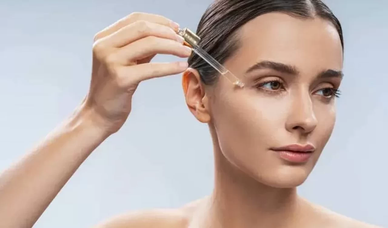 Sandviç tekniği nedir? Cildi nemle doyuran yeni bakım trendi