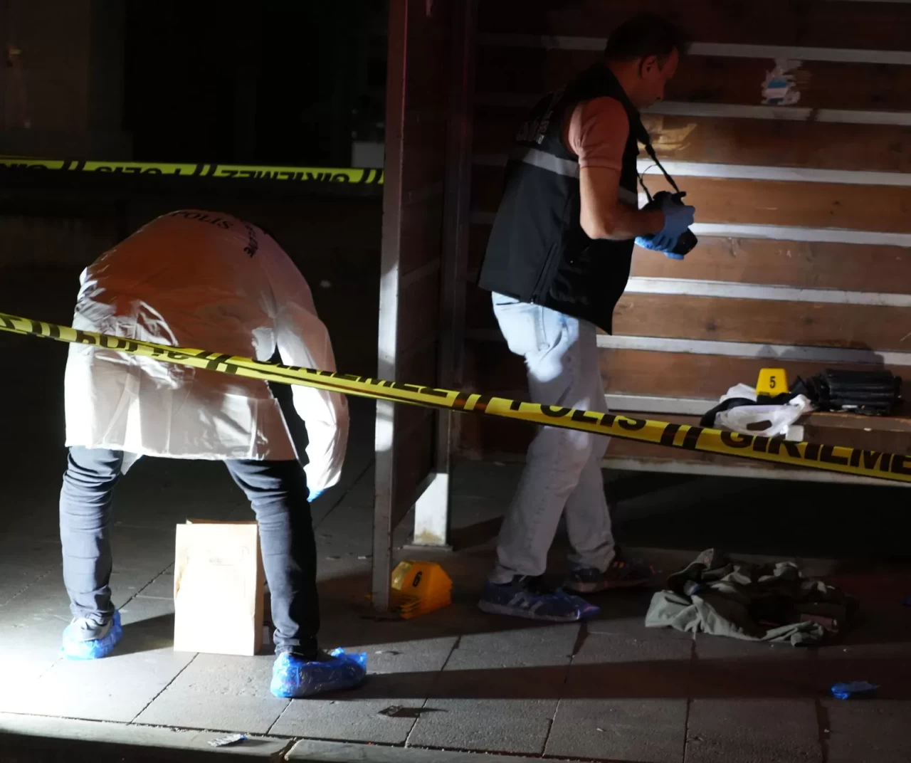 Samsun’da emekli polis otobüs durağında intihar etti