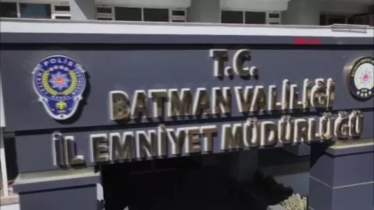 Batman’da, üst aramalarında uyuşturucu ile yakalanan 2 şüpheli tutuklandı