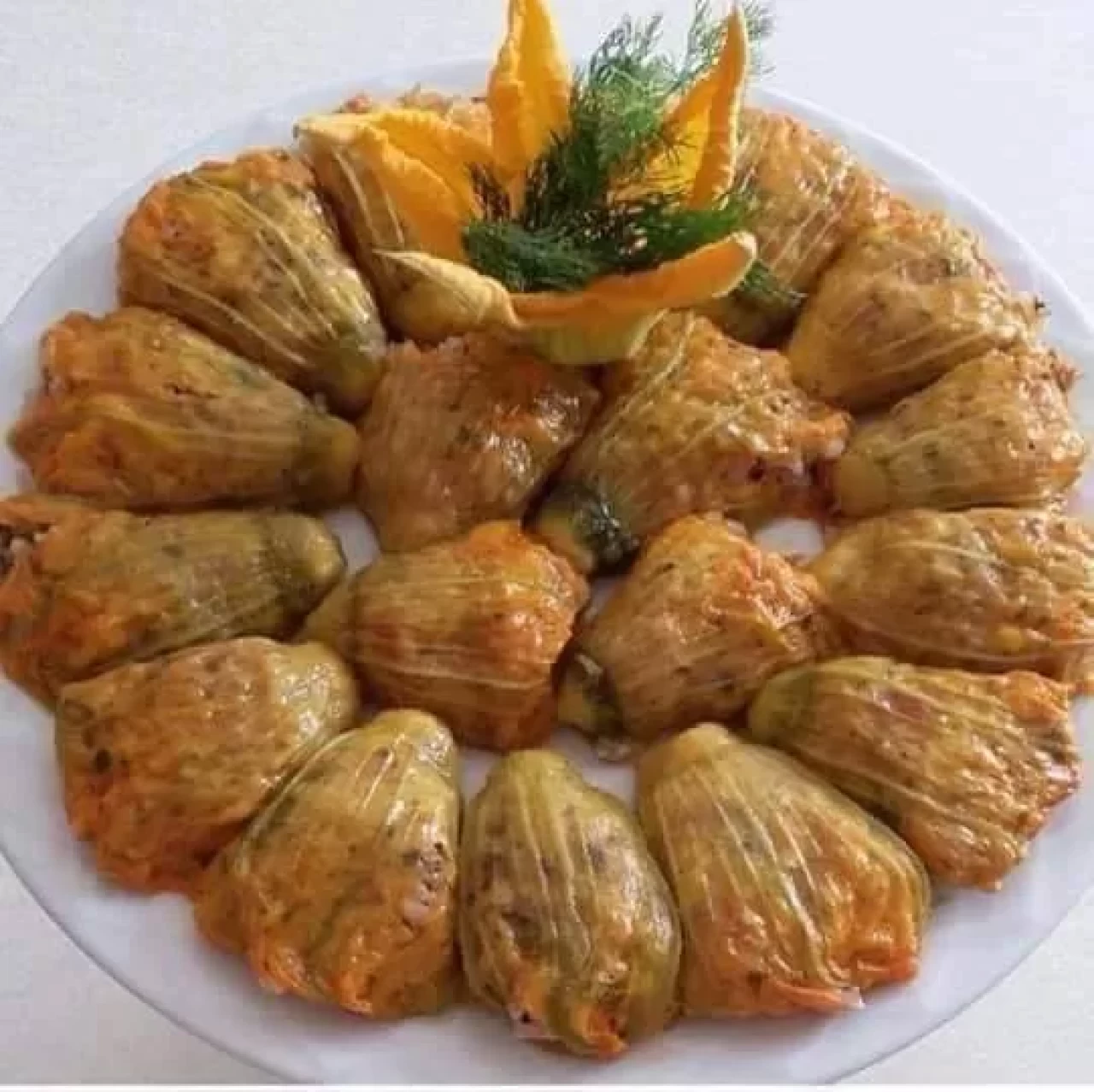 Kabak çiçeği dolması nasıl yapılır? Kabak çiçeği dolması tarifi