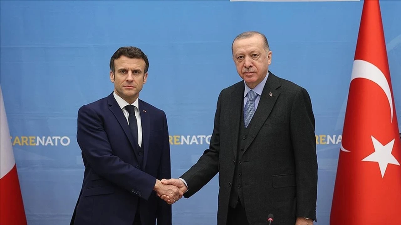 Cumhurbaşkanı Erdoğan, Fransa Cumhurbaşkanı Macron'la görüştü
