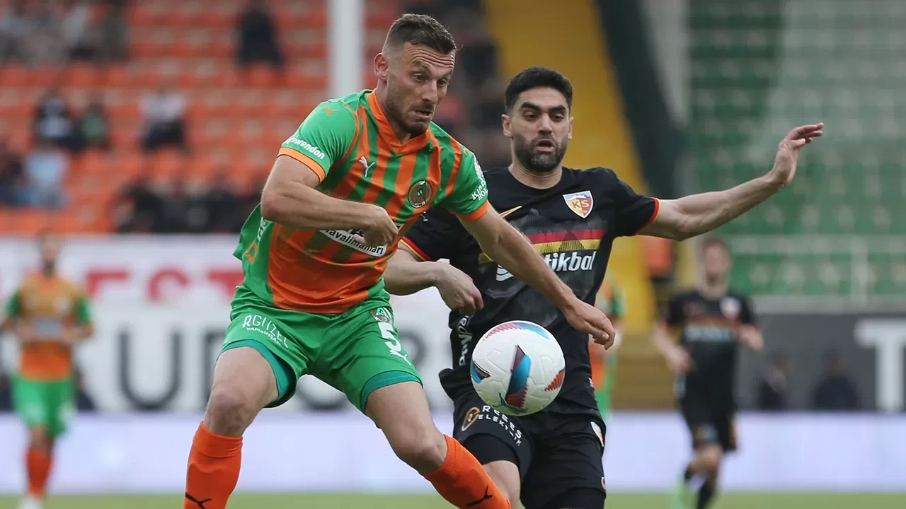 Kritik maçta puanlar paylaşıldı | Süper Lig’de Alanyaspor 1-1 Kayserispor
