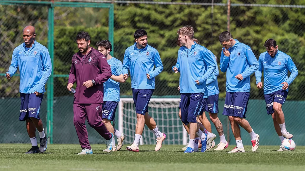 Fatih Tekke yönetimindeki Trabzonspor, Bodrum FK maçı hazırlıklarını sürdürüyor