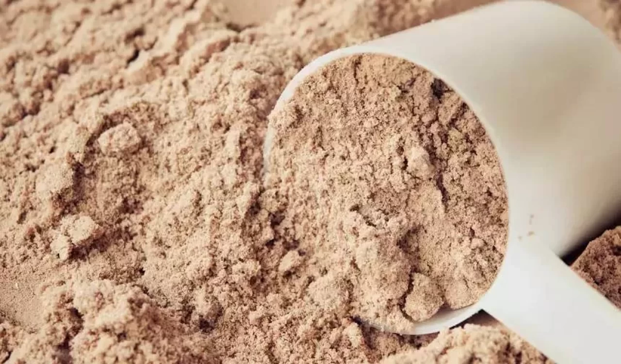 Protein tozu nedir, ne işe yarar? Zararları nelerdir?
