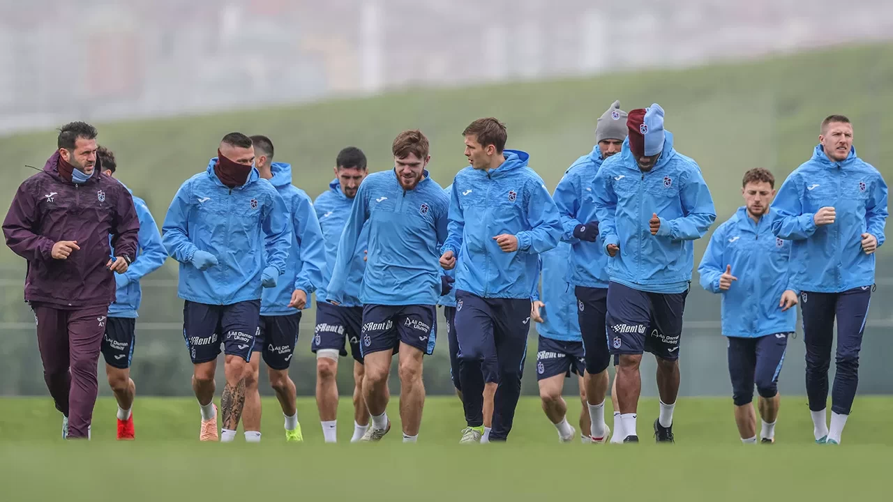 Trabzonspor, Türkiye Kupası'ndaki Galatasaray finali öncesi hazırlıklarını sürdürüyor