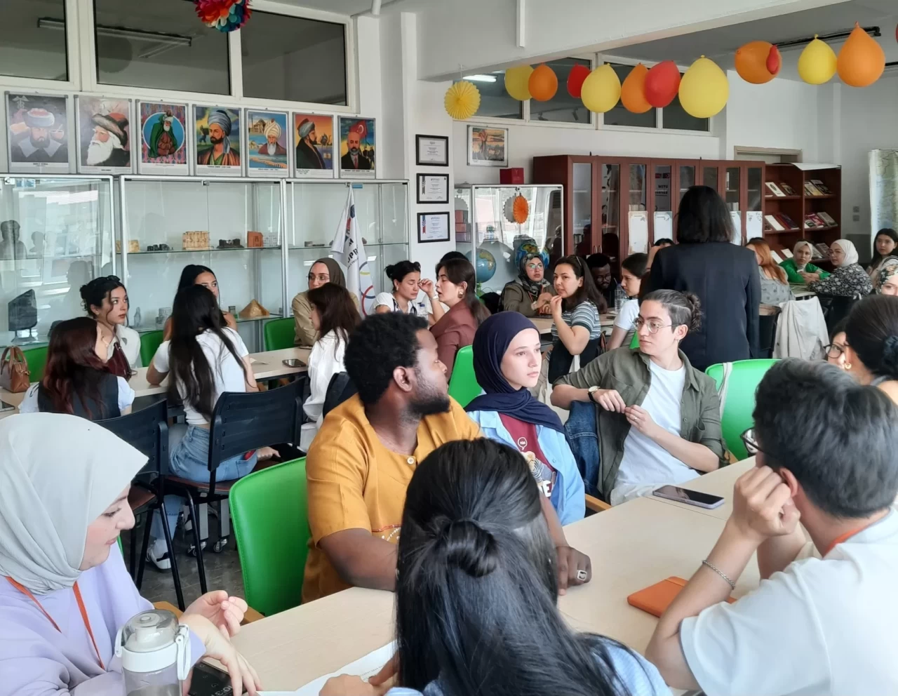 Eskişehir'de farklı kültürlerin zenginlikleri konuşuldu