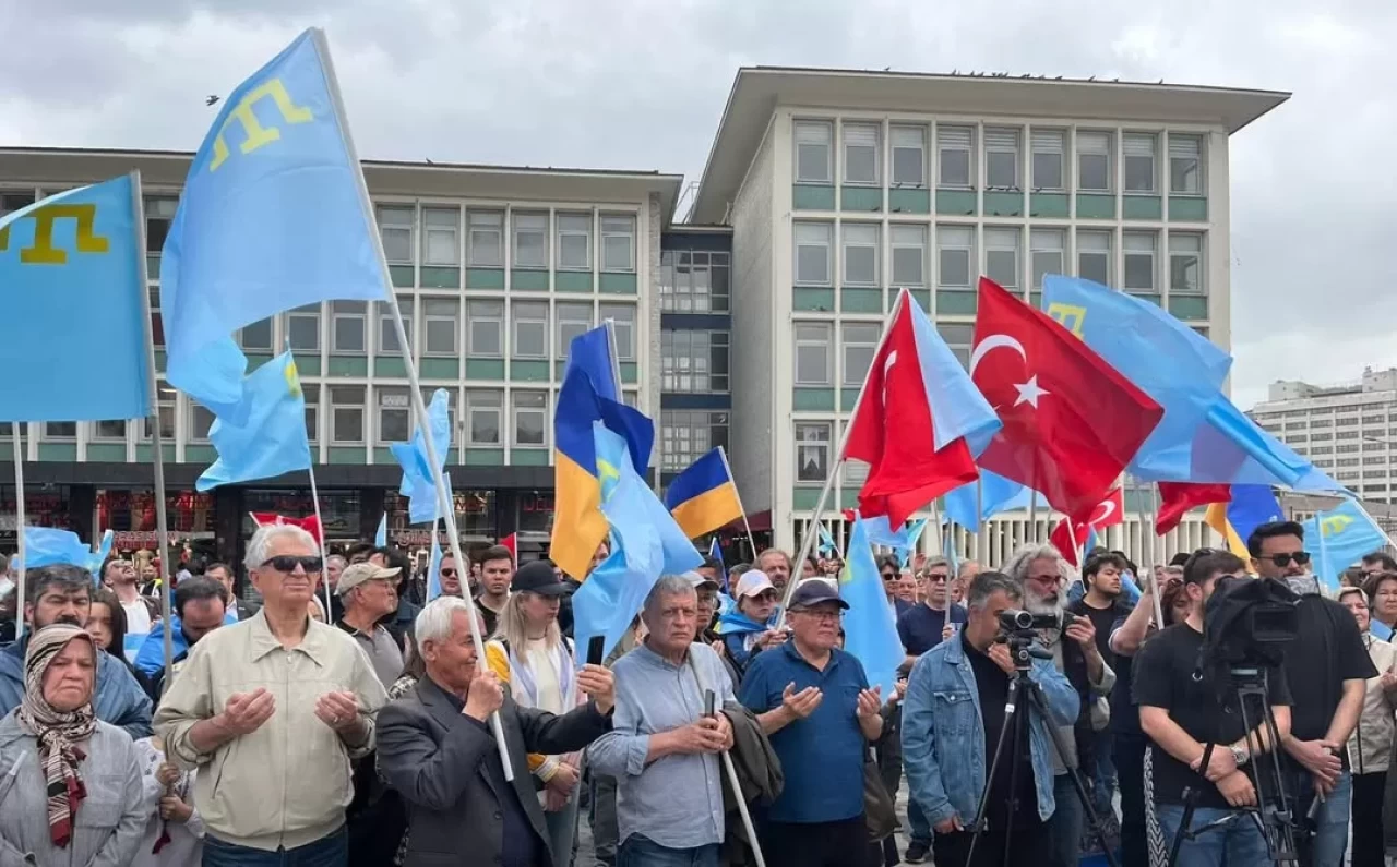 Kırım Derneğinden 1944 Sürgünü'nün 81. yıl dönümü hakkında basın açıklaması: Kırım, Kırım Tatarlarınındır!
