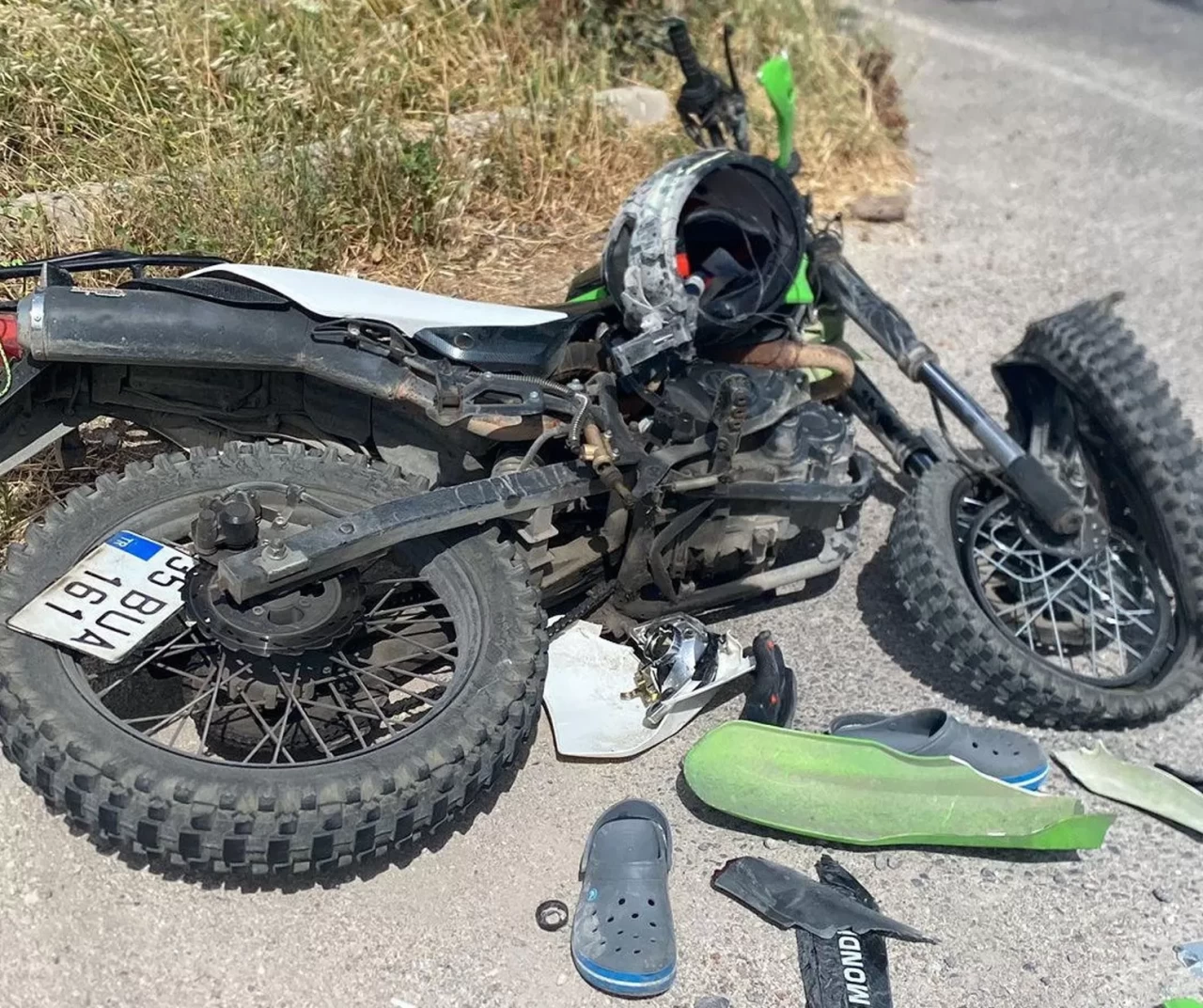 Motosiklet kamyona çarptı, genç sürücü hayatını kaybetti