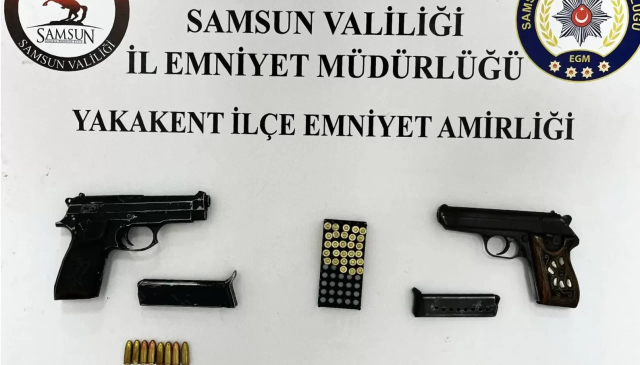Samsun'da 2 silah kaçakçısı gözaltında