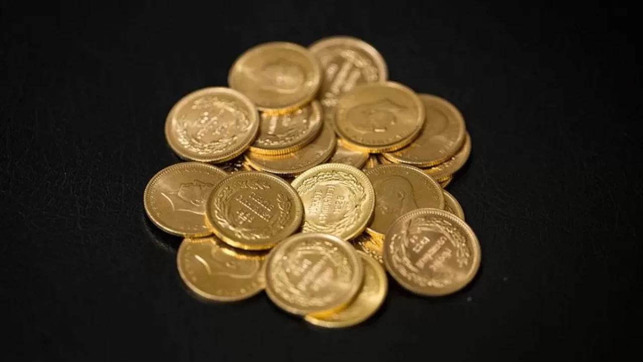 Altın fiyatları düşüşe geçti: Yatırımcılar tedirgin!