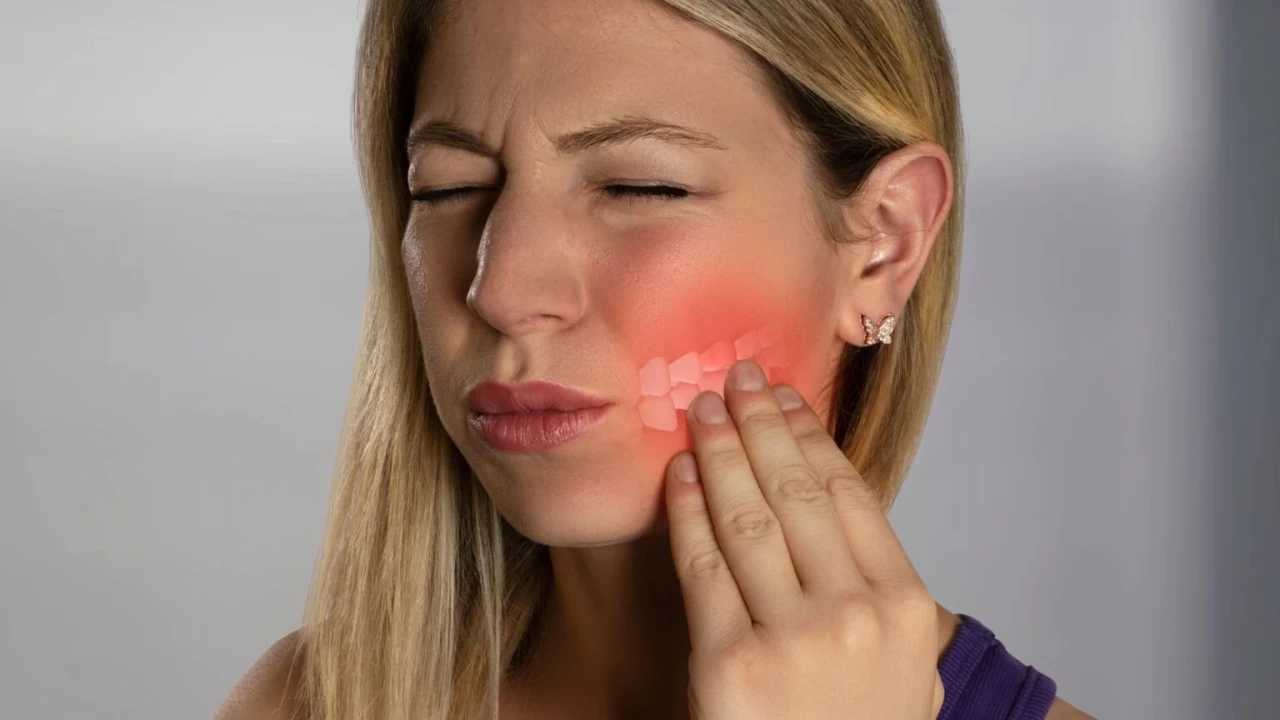 Diş çekimi sonrası ağrı normal mi ne zaman ve nasıl geçer?