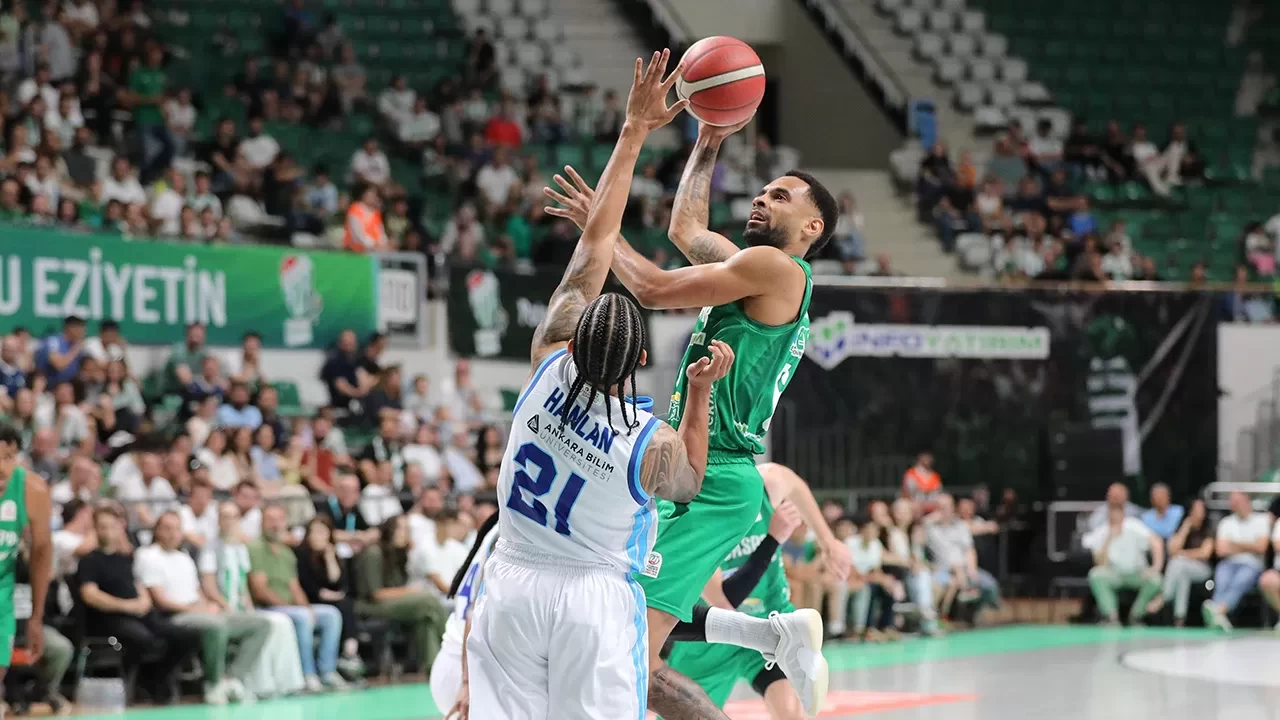 Türk Telekom’dan play-off yolunda kritik galibiyet | Basketbol Süper Lig'de Bursaspor Yörsan 70-74 Türk Telekom