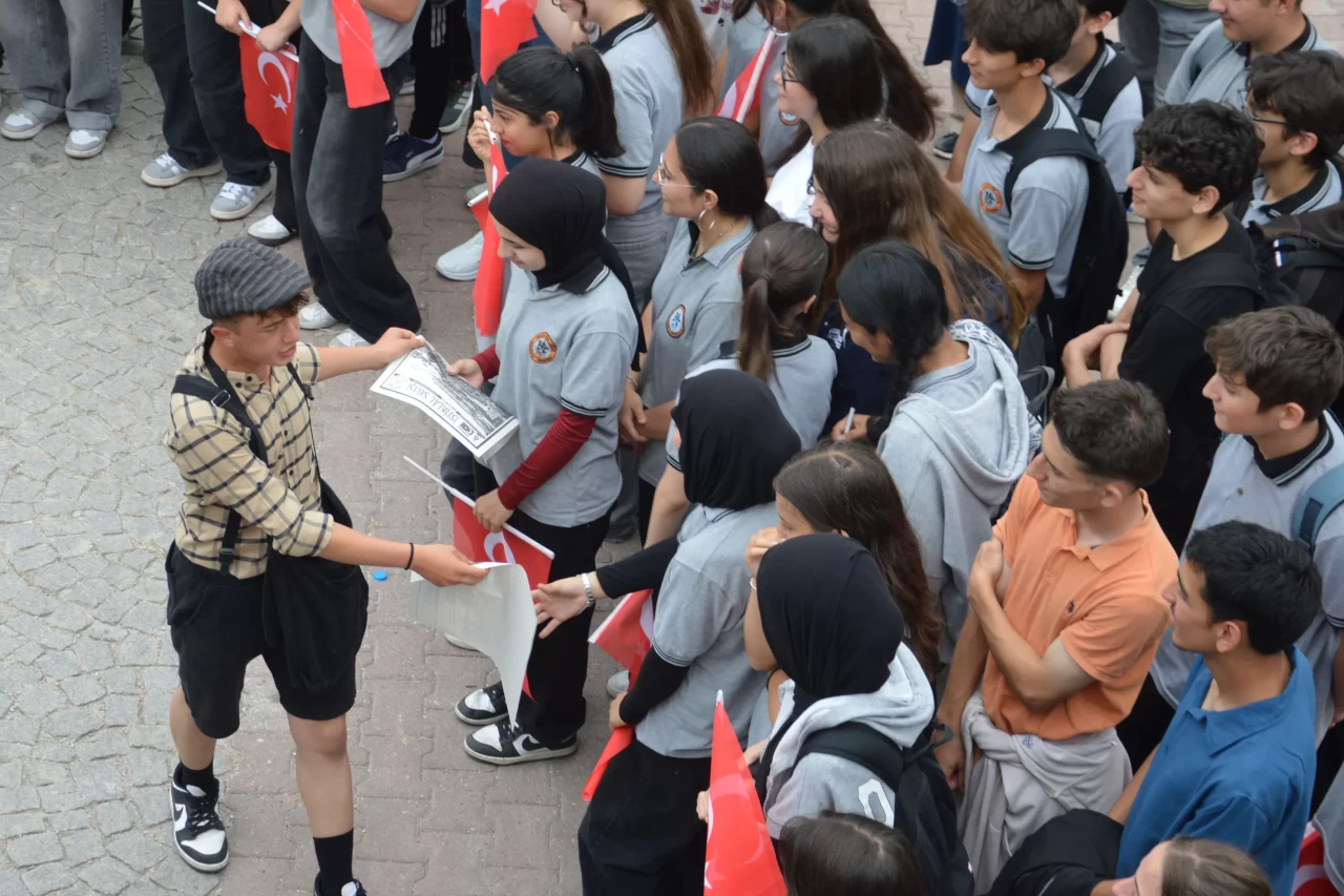Samsun'da lise öğrencileri Milli Mücadele'yi canlandırdı