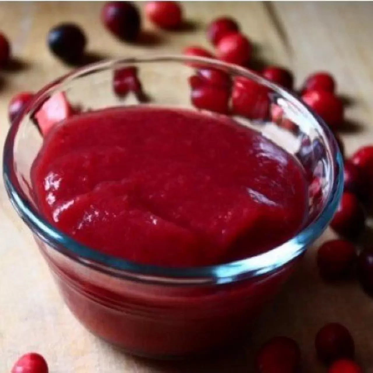 Kızılcık Marmelatı Nasıl Yapılır? Ekşi Tadın Şifayla Buluştuğu Doğal Tarif!