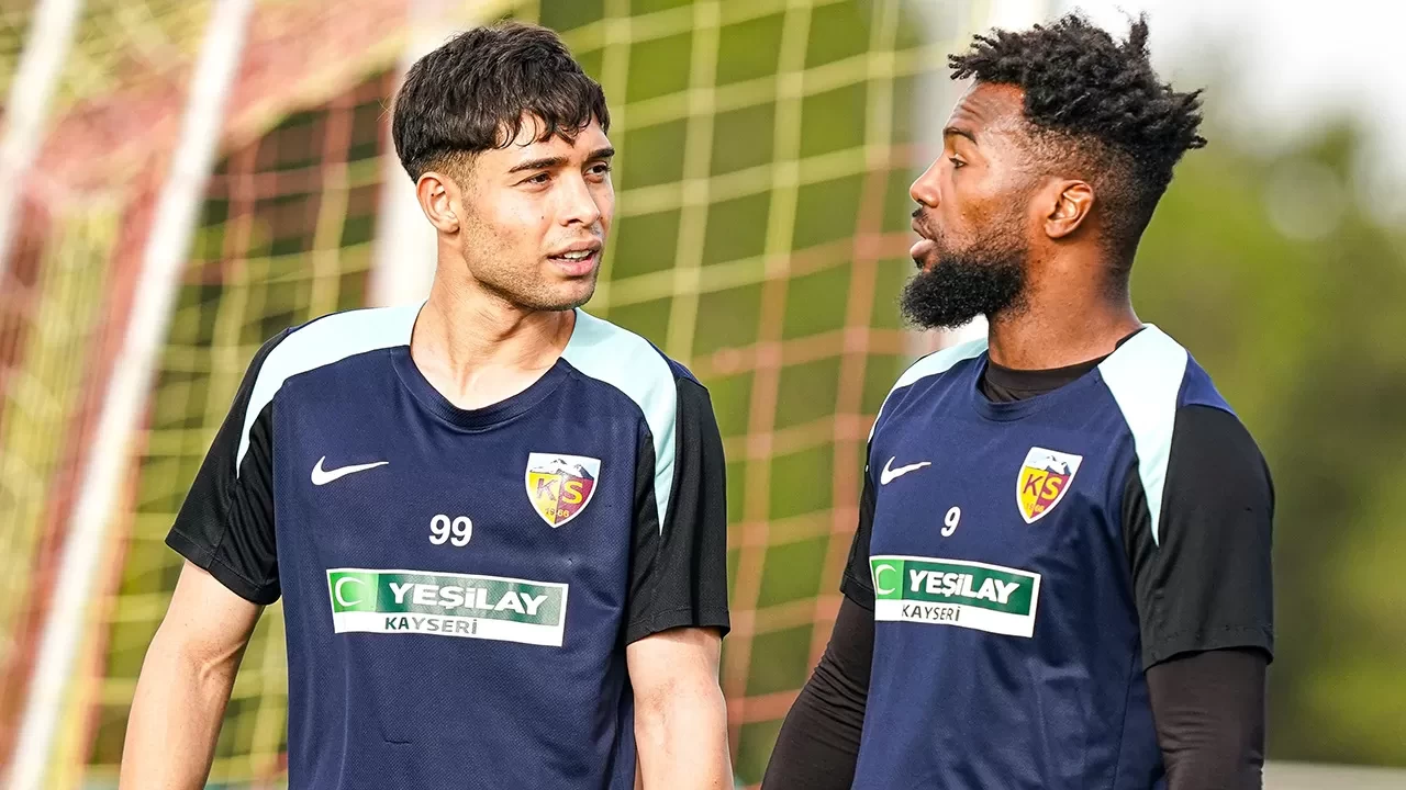 Kayserispor, Süper Lig'deki zorlu Galatasaray deplasmanına hazırlanıyor