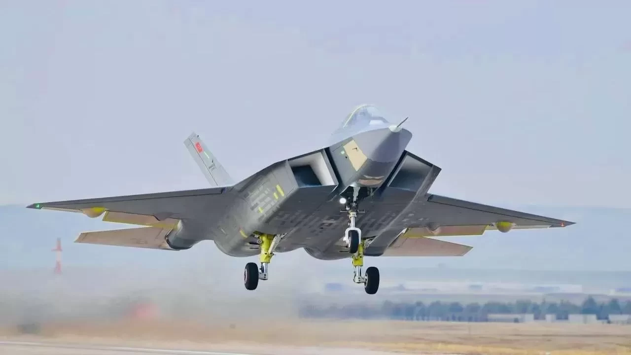 KAAN'ın yeni prototipleri bu yıl uçacak