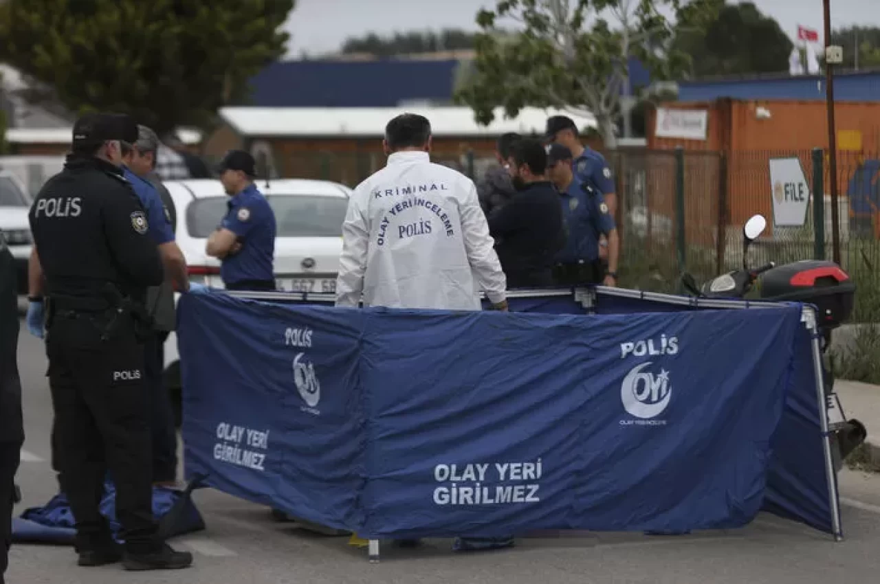 Çanakkale'de bir kadın boşanma aşamasındaki eşi tarafından öldürüldü