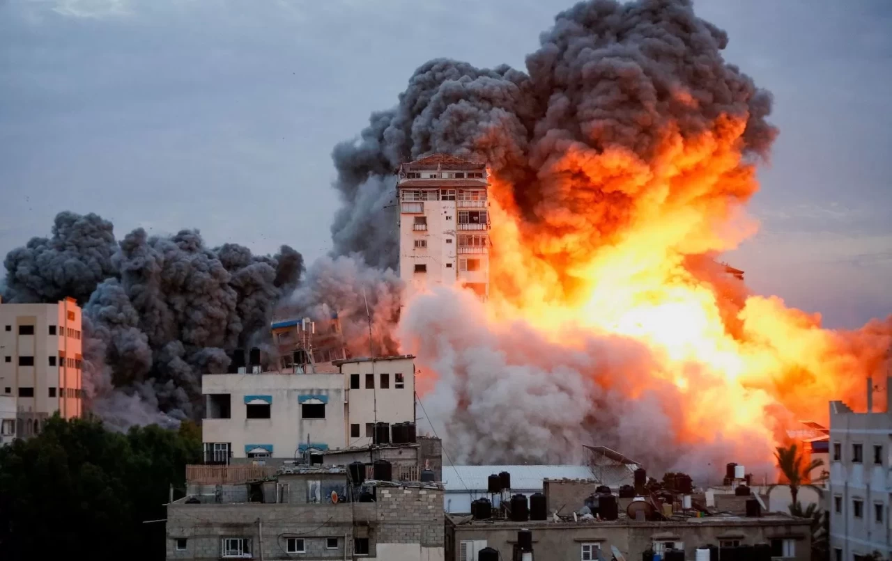 İsrail'den katliam: 4'ü çocuk 23 Filistinli öldü