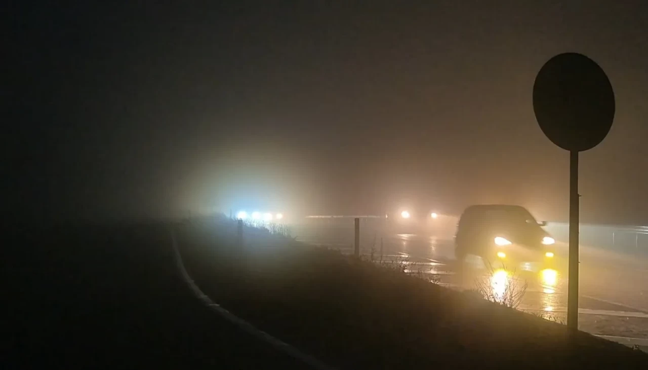 Tekirdağ-Malkara yolunda sis ve sağanak sürücüleri zor durumda bıraktı