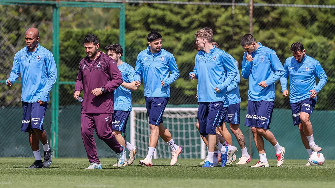 Trabzonspor, Süper Lig'de şampiyonluktan sonra düşüşe geçti