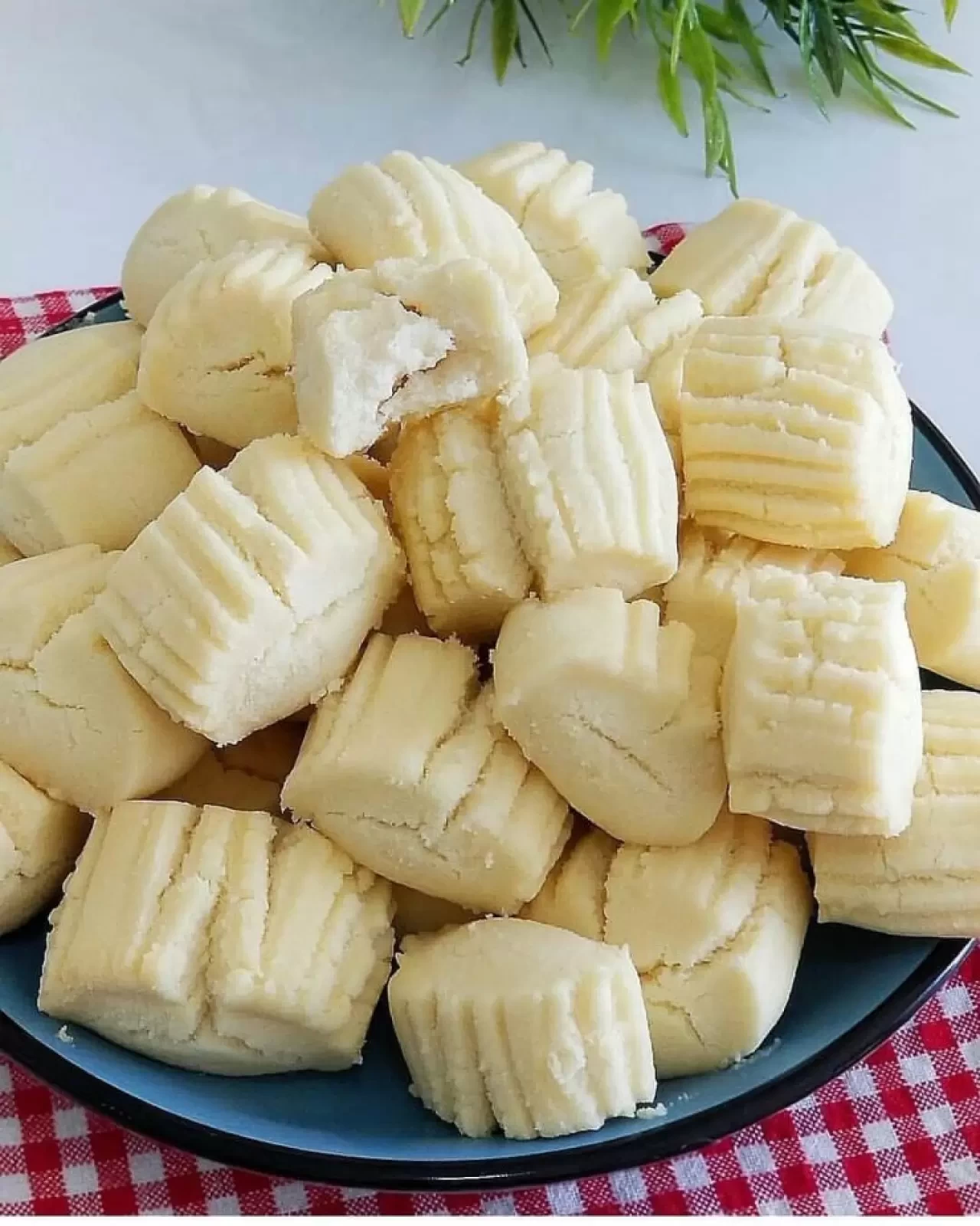 Un Kurabiyesi Nasıl Yapılır? Ağızda Dağılan Lezzetin Püf Noktaları!