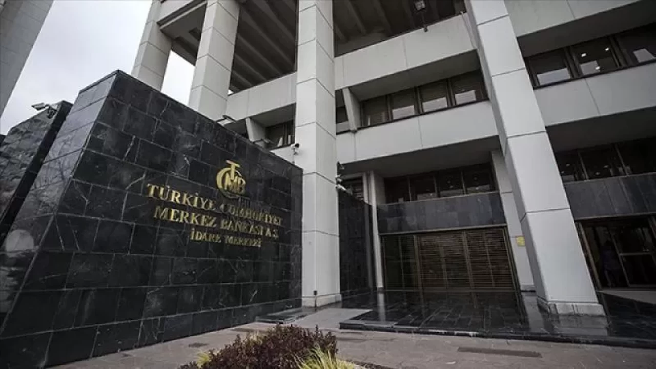 Merkez Bankası sinyali verdi: TL için yol haritası mı değişiyor?