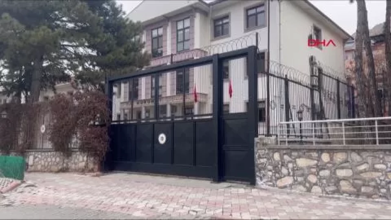 Eski Belediye Başkanı, 'zimmet' suçlamasıyla Tekirdağ'da gözaltına alındı