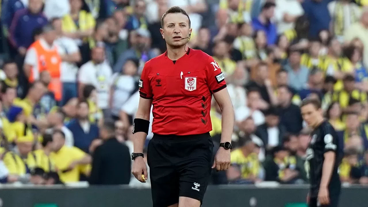1. Lig play-off finalindeki Fatih Karagümrük-Bandırmaspor maçını Yasin Kol yönetecek