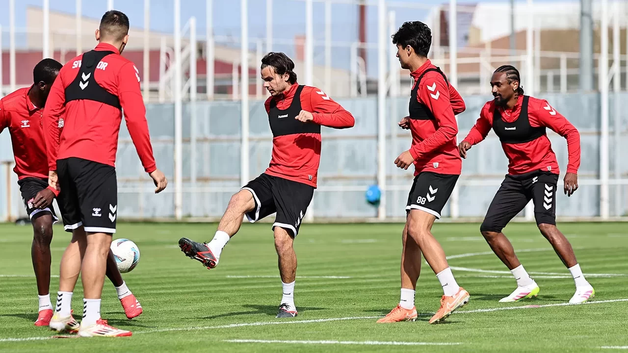 Sivasspor, Süper Lig'deki Bodrum FK maçı hazırlıklarına başladı