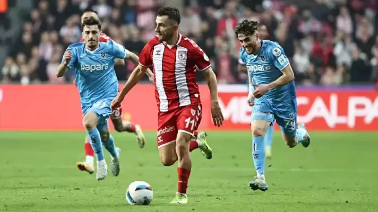 Süper Lig'de Trabzonspor-Samsunspor maçı ilk 11'leri belli oldu