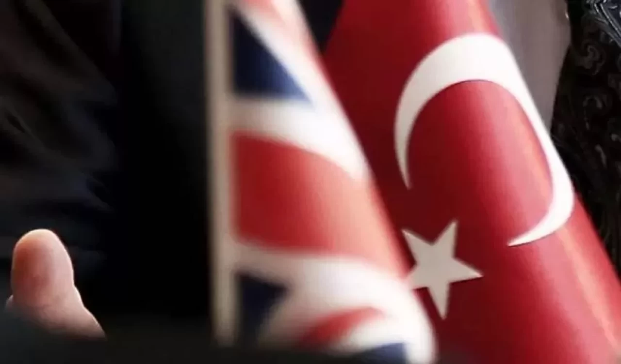 Türkiye’den İngiltere’ye stratejik çıkarma! Savunma masasında sıcak başlıklar