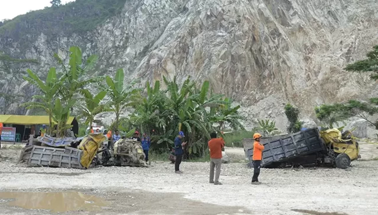 Endonezya'da taş ocağında dehşet! Çok sayıda ölü ve yaralı var