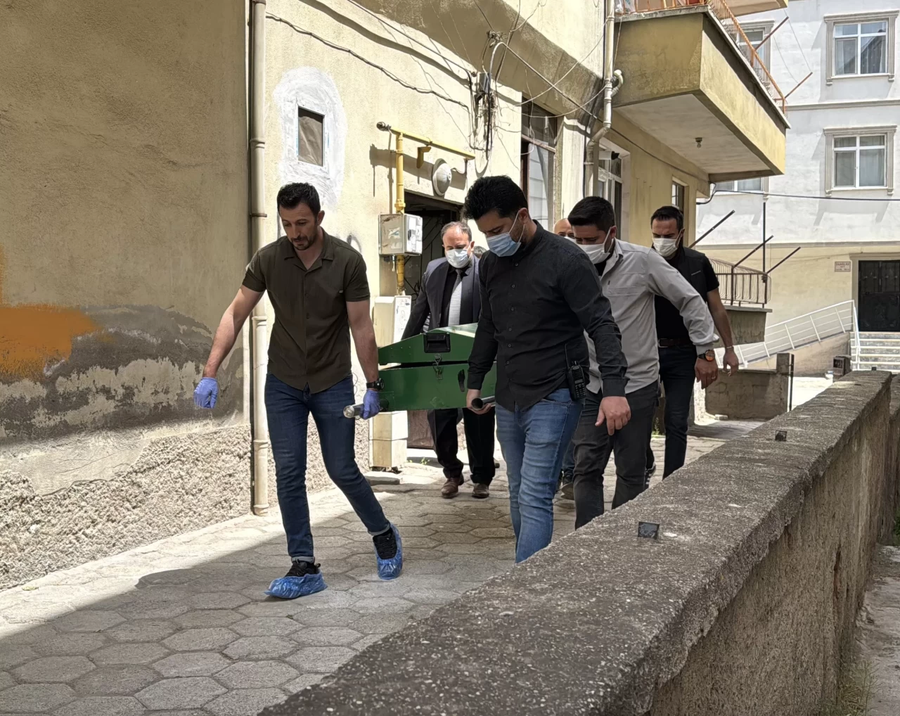 Kırıkkale'de buzdolabı ve derin dondurucuda parçalanmış erkek cesedi bulundu