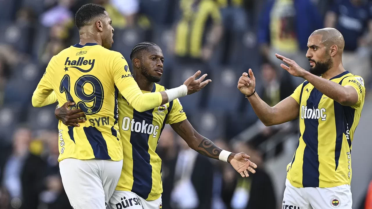 Fenerbahçe geriden gelip kazandı | Maç Sonucu Fenerbahçe 2-1 Konyaspor