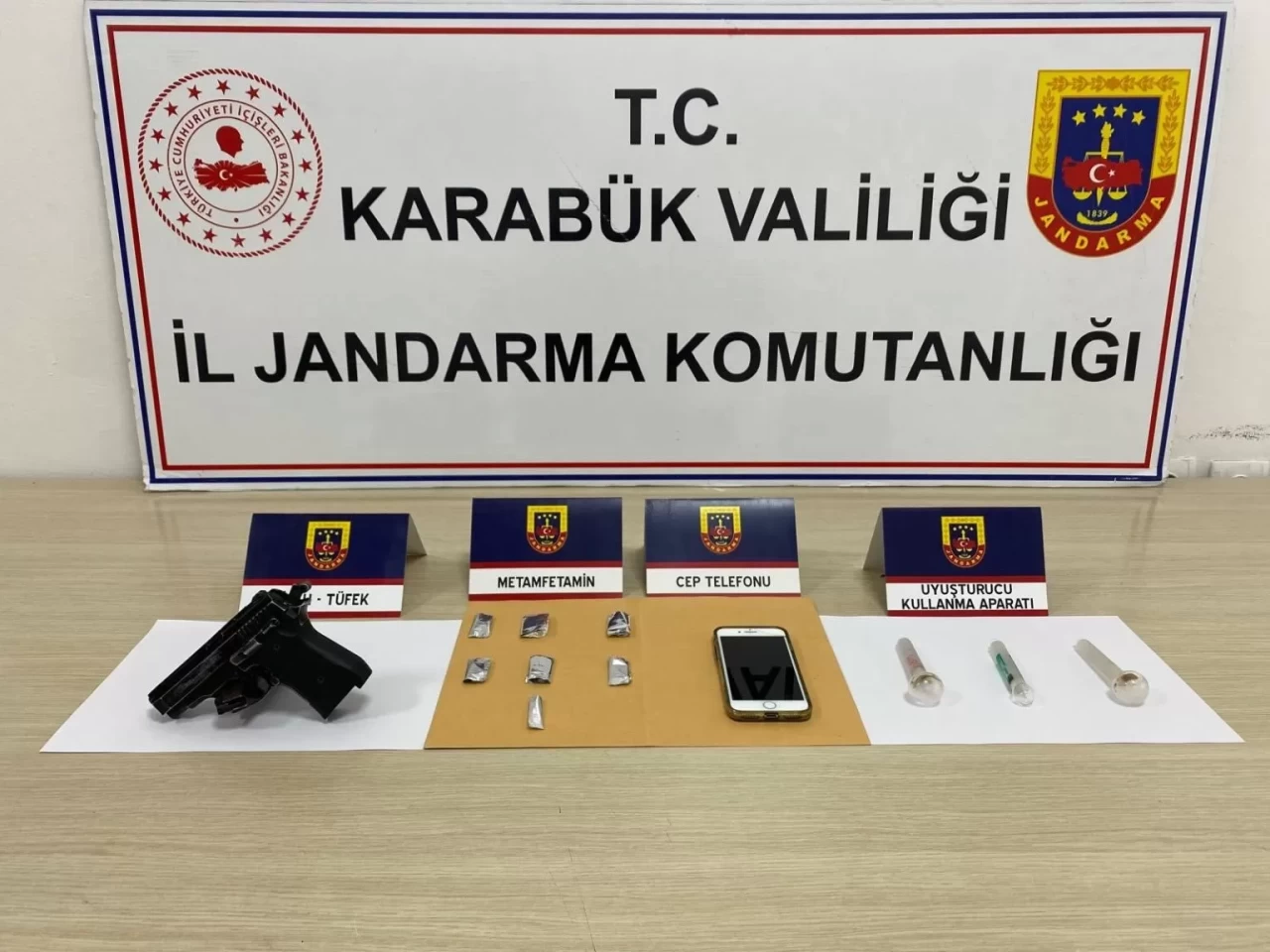 Karabük'te uyuşturucu operasyonlarında 9 kişi yakalandı