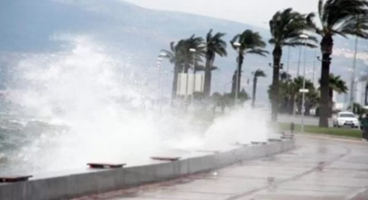 Meteoroloji uyardı! Ege'de kuvvetli fırtına bekleniyor!