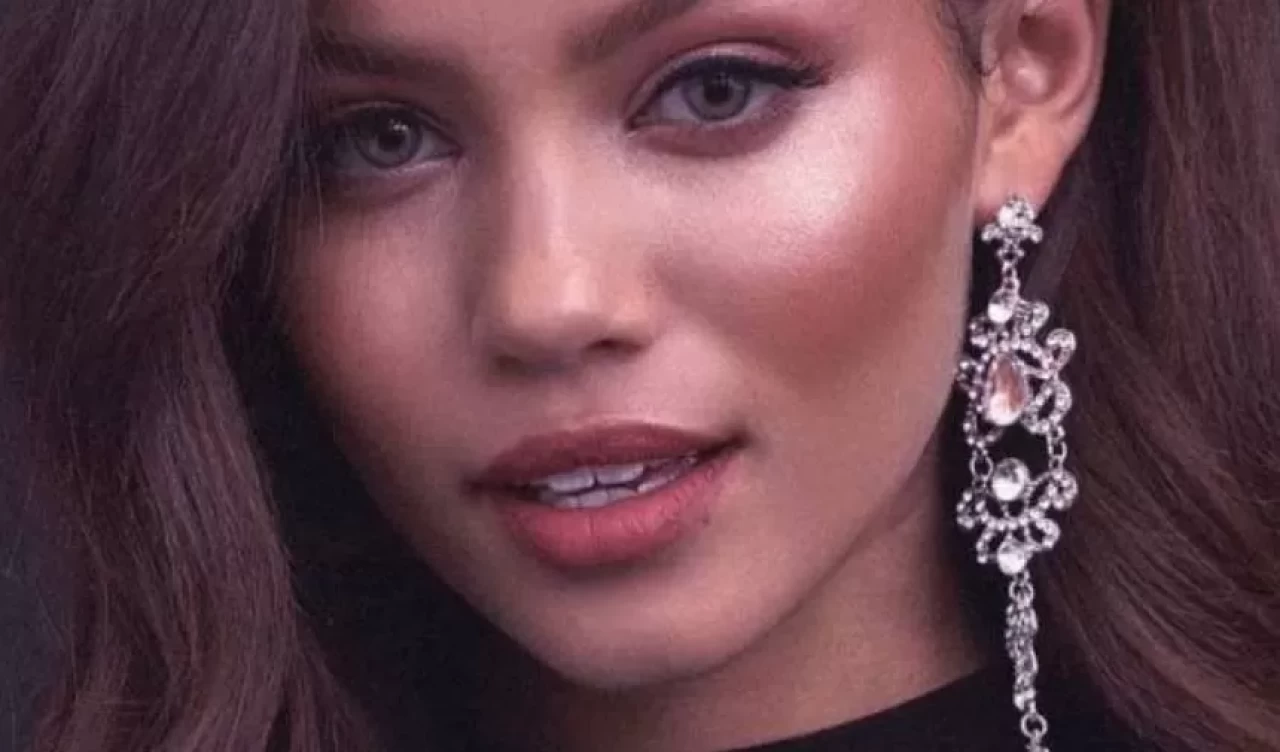 Siyah elbise ile uyumlu makyaj! Doğru fondöten ve kontür seçimi nasıl yapılır?