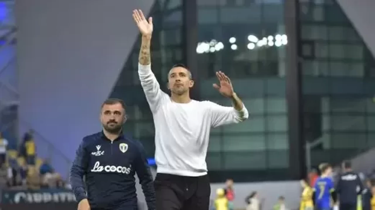 Mehmet Topal yönetimindeki Petrolul Ploieşti sezonu galibiyetle kapattı