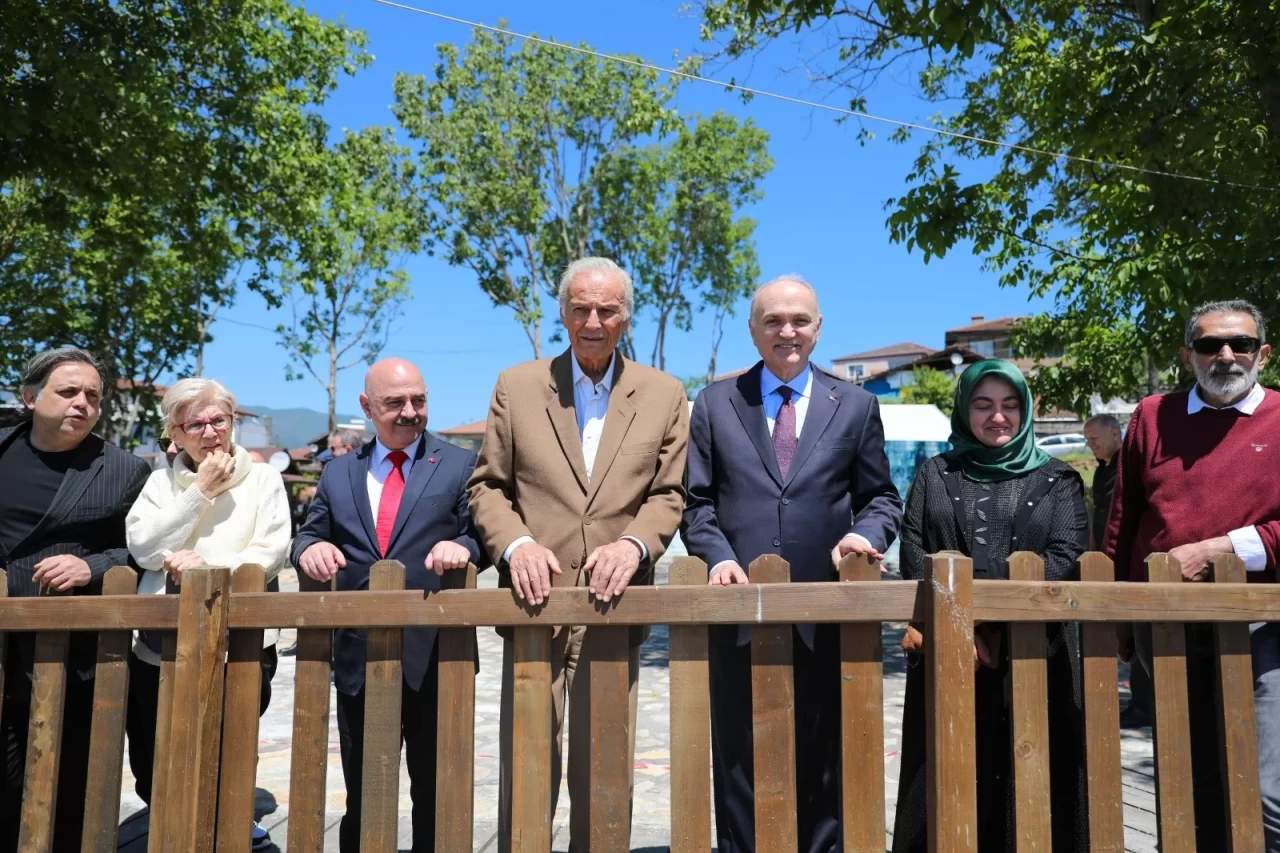 Yeşilçam’ın usta aktörü Ediz Hun Düzce’ye hayran kaldı