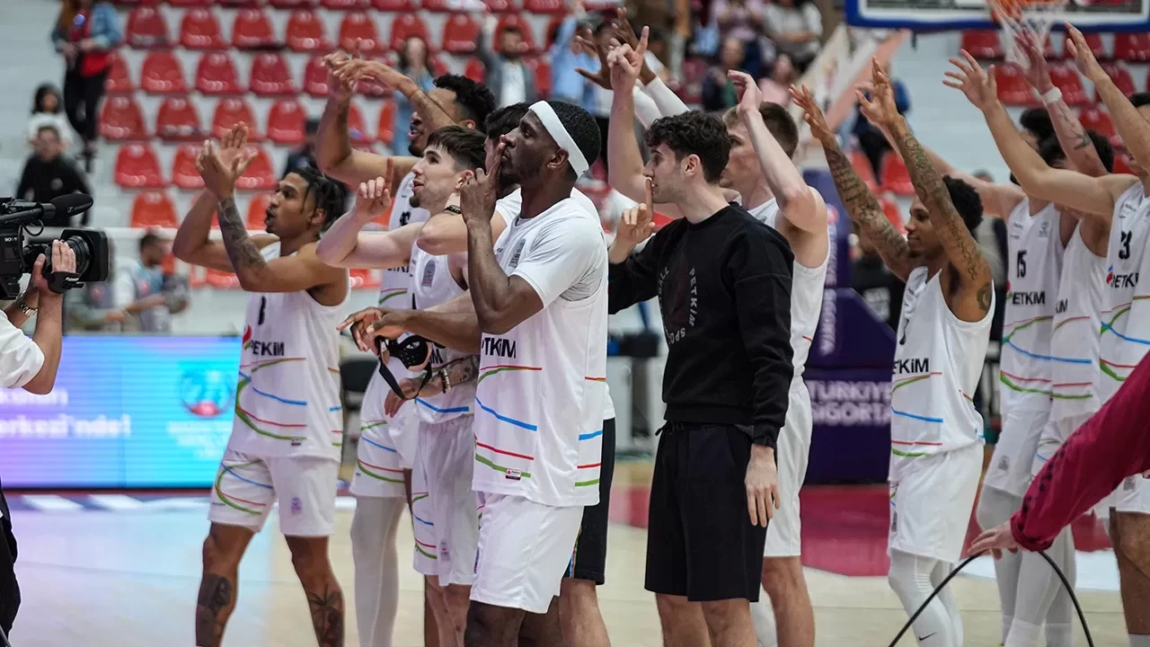 Aliağa Petkimspor, Basketbol Süper Ligi’nde Play-In yolunda
