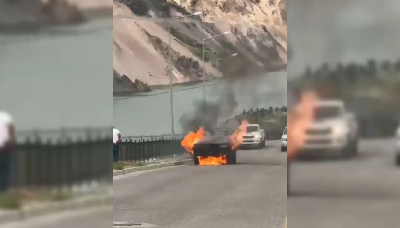 Seyir halindeyken alev aldı: Saniyeler içinde kül oldu!