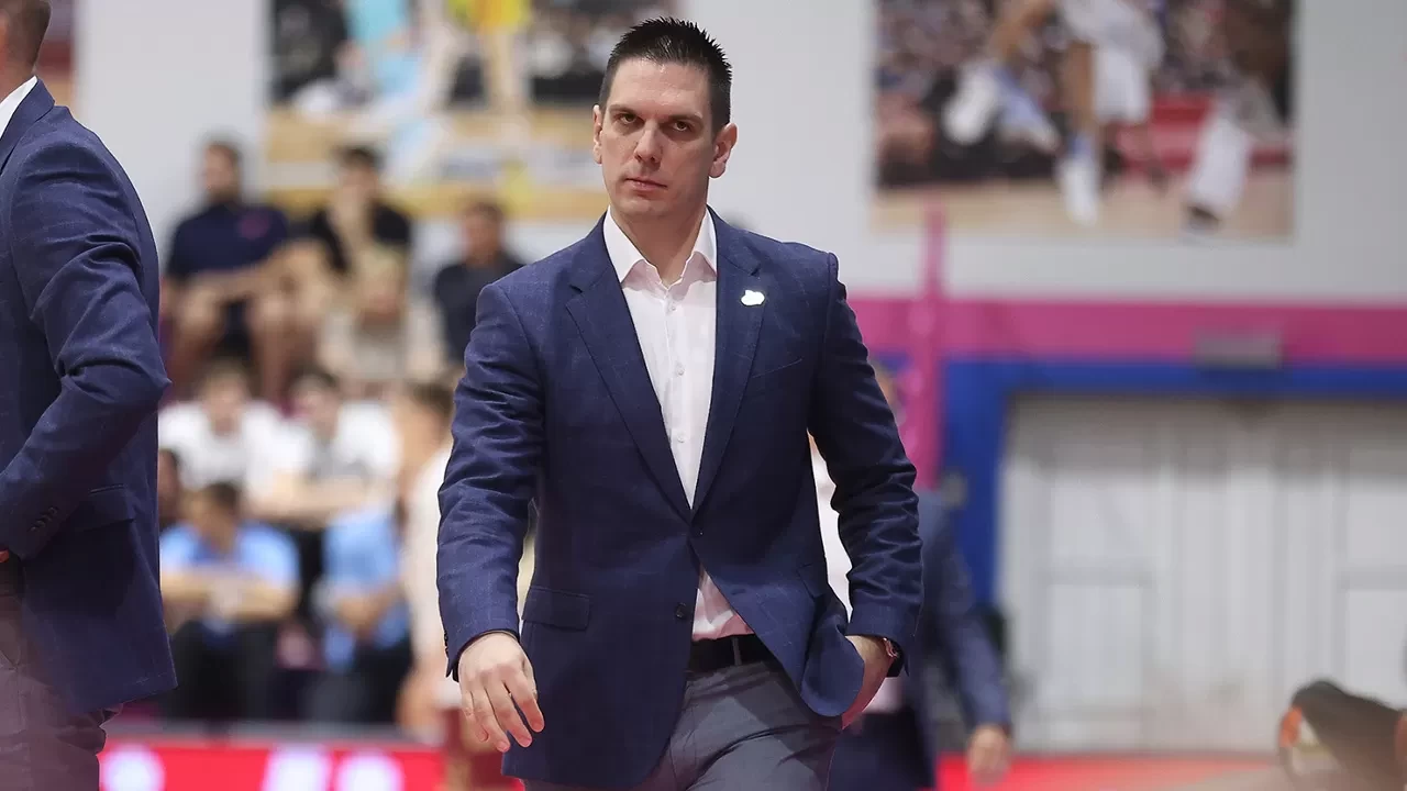 Basketbol Süper Ligi ekiplerinden Bahçeşehir Koleji'nde Marko Barac dönemi resmen başladı