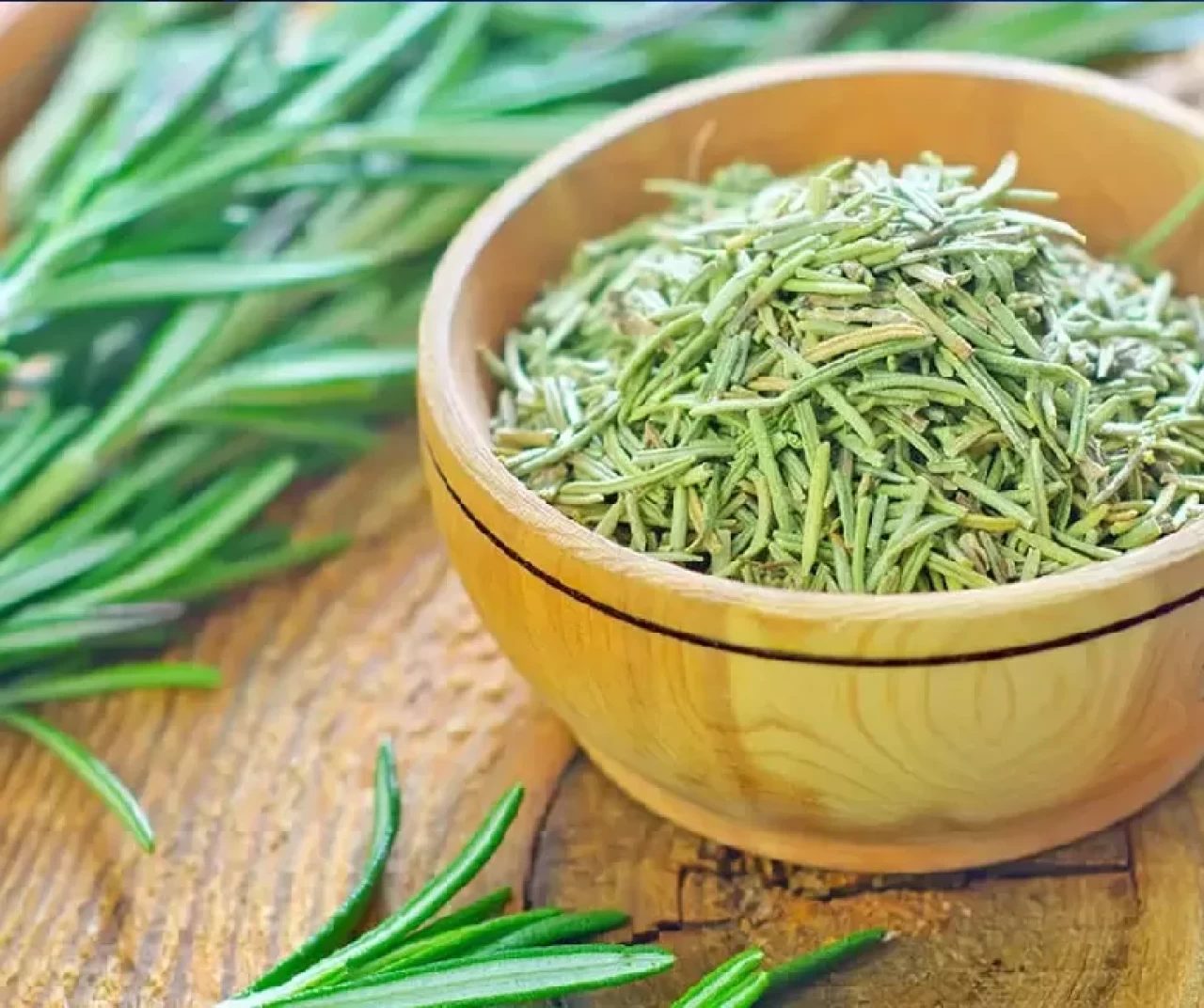 Biberiye suyu saçları uzatır mı?