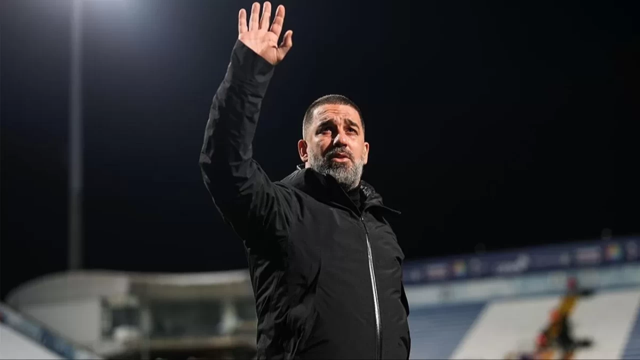 Arda Turan'ın ilk resmi maçı Avrupa Ligi'nde!