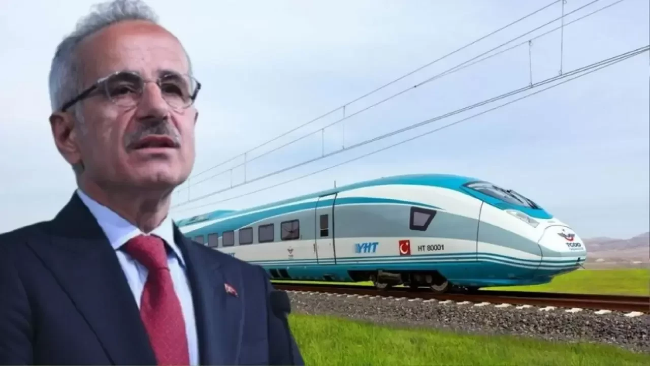 Bakan Uraloğlu peş peşe müjdeleri sıraladı: "8 milyon kişi daha yüksek hızlı trene kavuşacak"