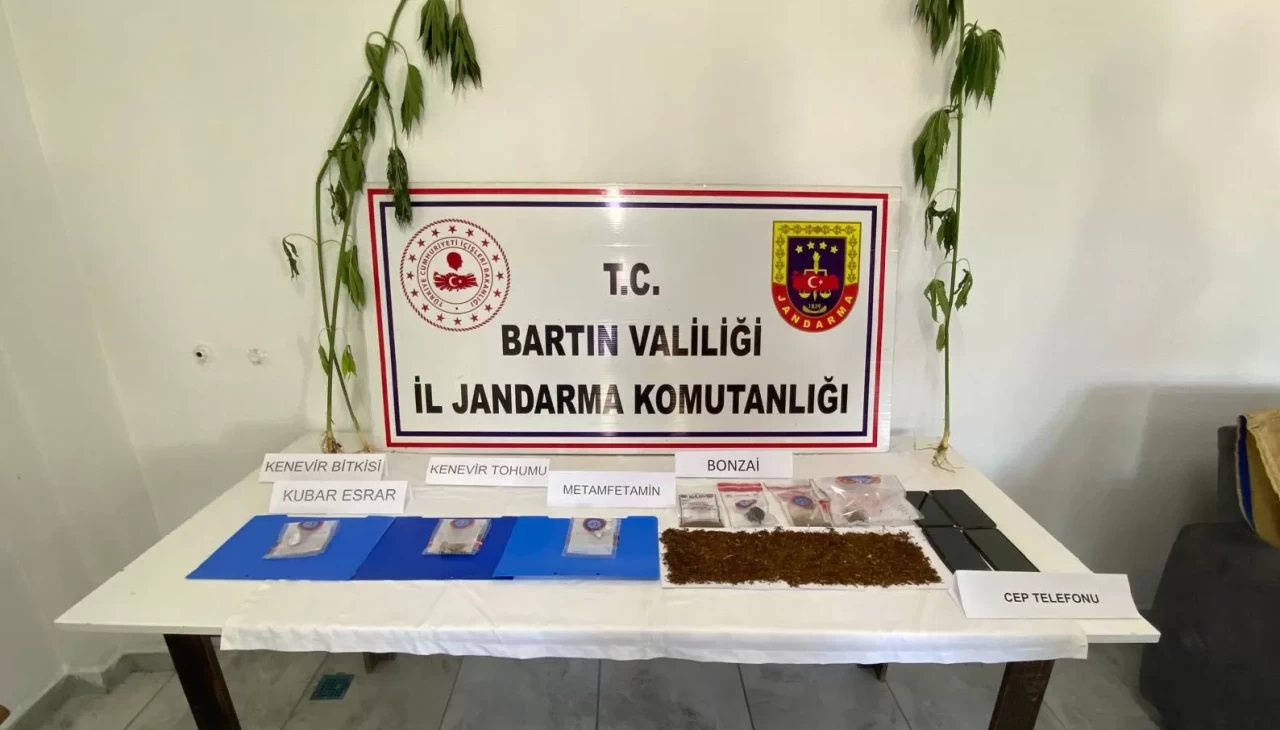 Bartın merkezli 3 ilde uyuşturucu operasyonu