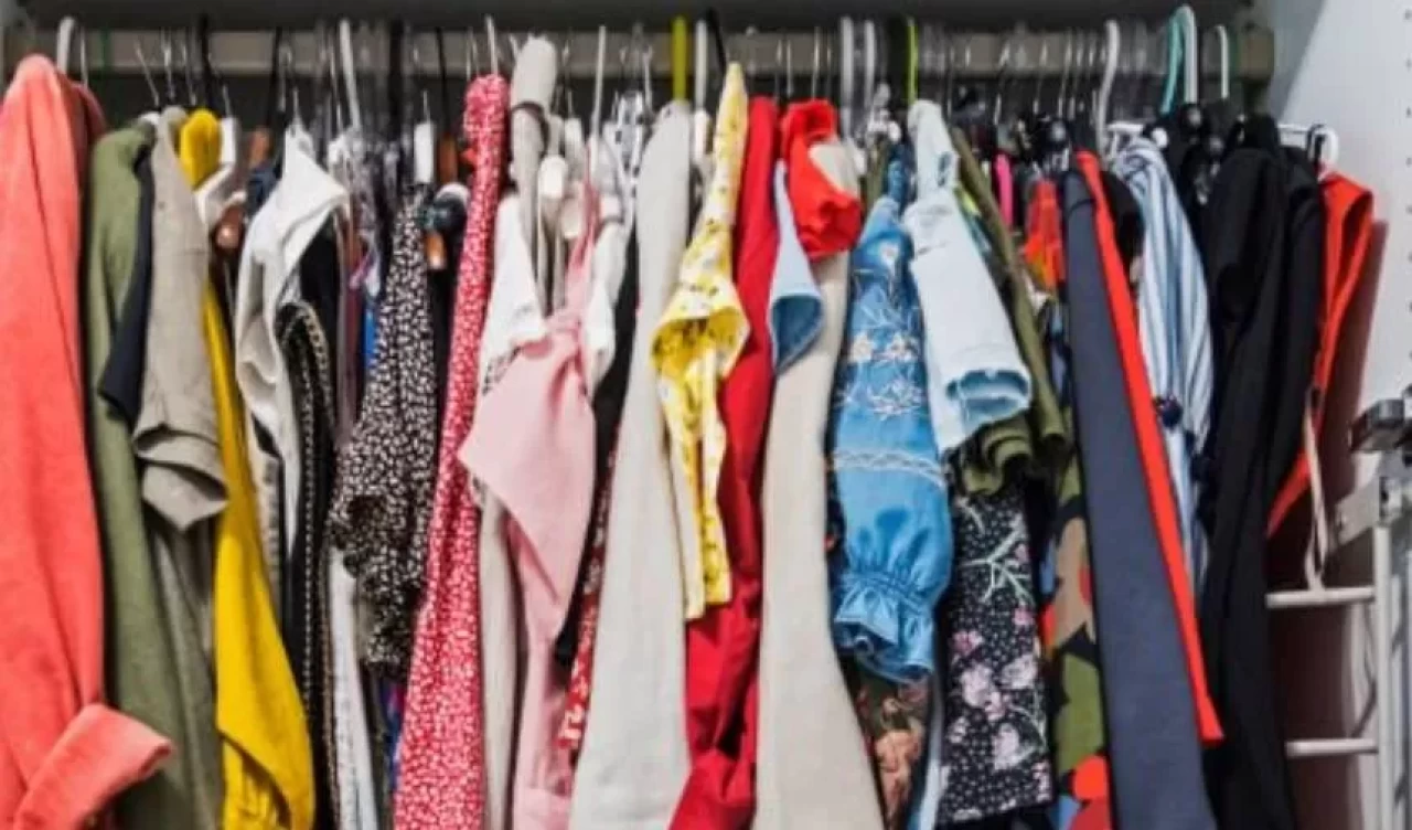 2025 yaz modasının vazgeçilmez parçaları