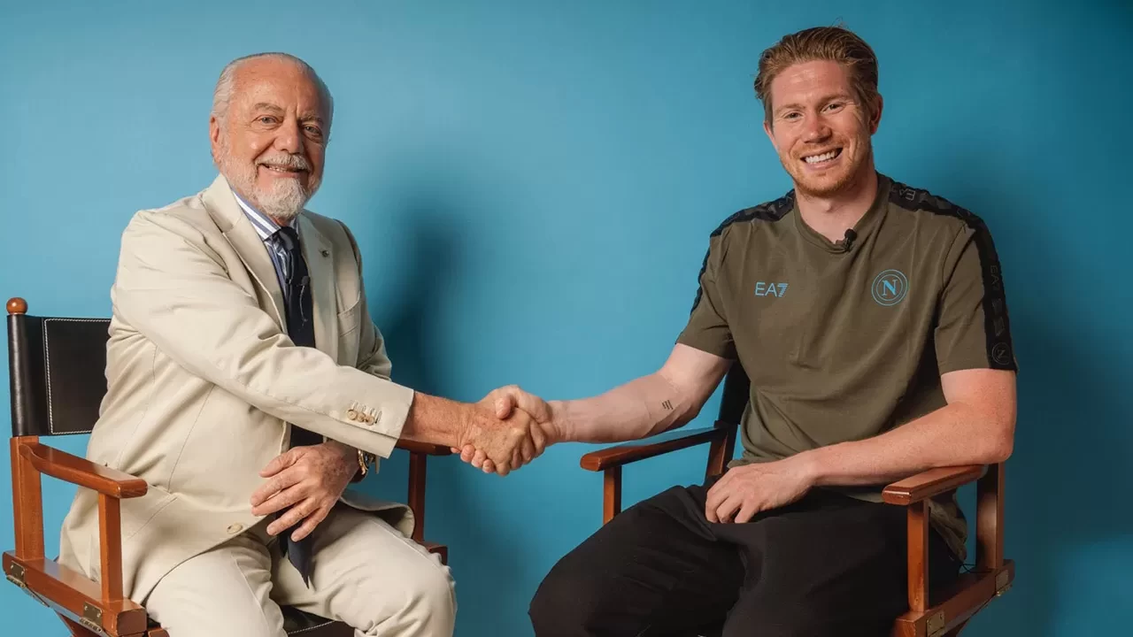 Manchester City'den ayrılan yıldız orta saha oyuncu Kevin De Bruyne, Napoli ile sözleşme imzaladı