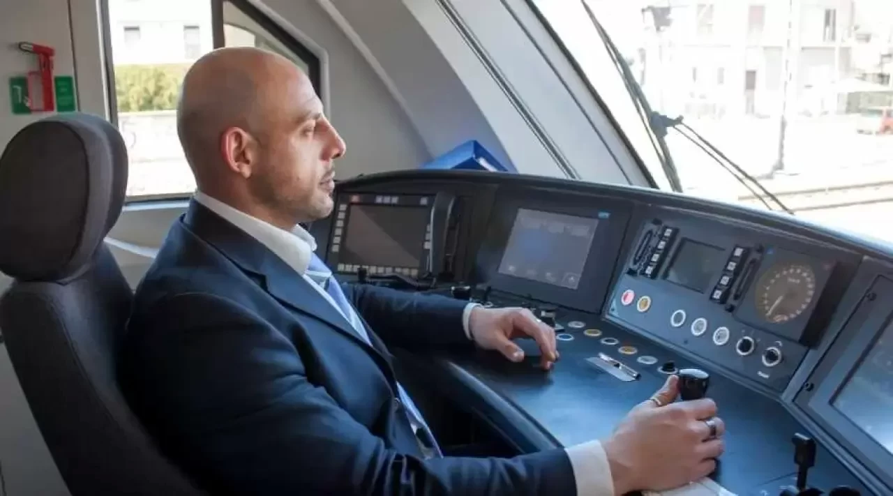 Makinist Nasıl Olunur? Makinist Olma Şartları Nelerdir?